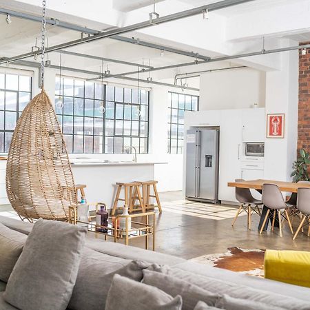 Urban Fox Penthouse By Curiocity Johannesburg Bagian luar foto