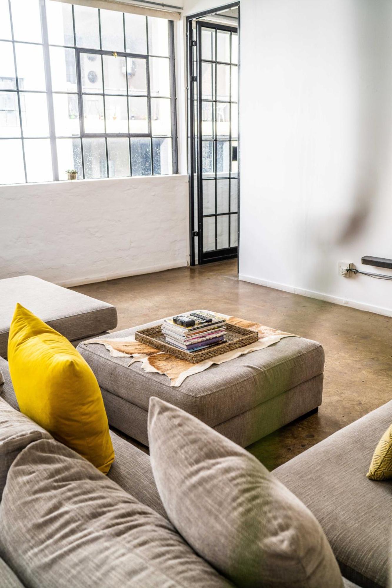 Urban Fox Penthouse By Curiocity Johannesburg Bagian luar foto